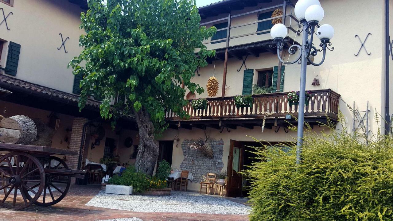 Hotel Al Fienile Orzano Exterior foto